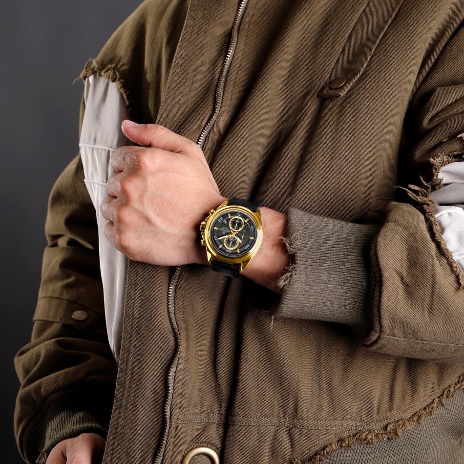 NAVIFORCE  Hands Wristwatches  - Leather Watch Band Men 评论和价格